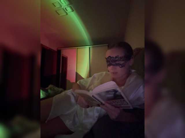 Sashasiii live cam on BongaCams