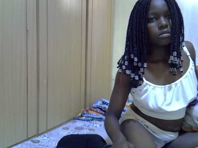 lovely-maya1 live cam on BongaCams