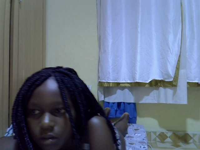 lovely-maya1 live cam on BongaCams