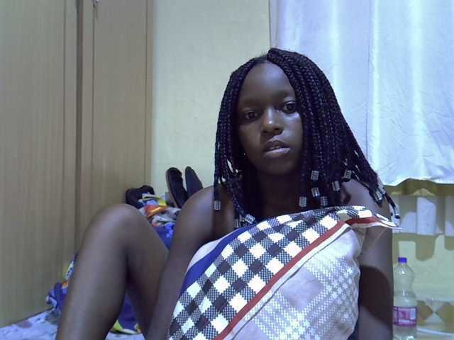 lovely-maya1 live cam on BongaCams