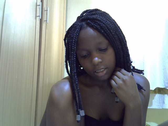 lovely-maya1 live cam on BongaCams