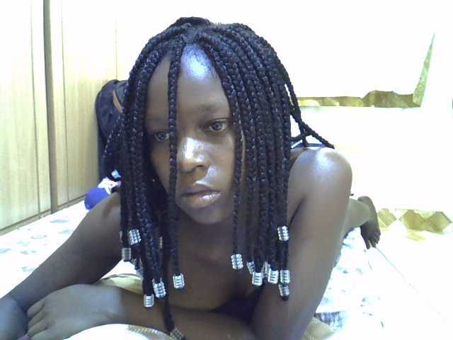 lovely-maya1 live cam on BongaCams