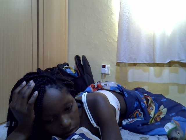 lovely-maya1 live cam preview