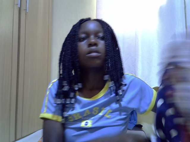 lovely-maya1 live cam on BongaCams