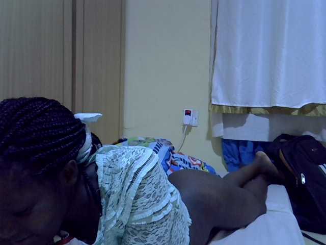 lovely-maya1 live cam on BongaCams