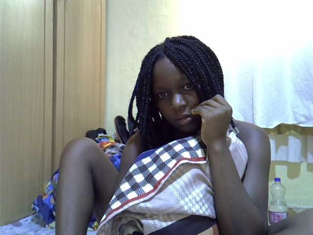 lovely-maya1 live cam on BongaCams