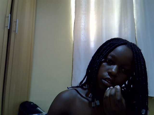 lovely-maya1 live cam on BongaCams