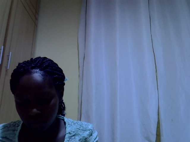 lovely-maya1 live cam on BongaCams