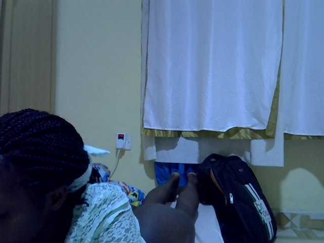 lovely-maya1 live cam on BongaCams