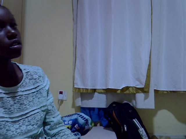 lovely-maya1 live cam on BongaCams