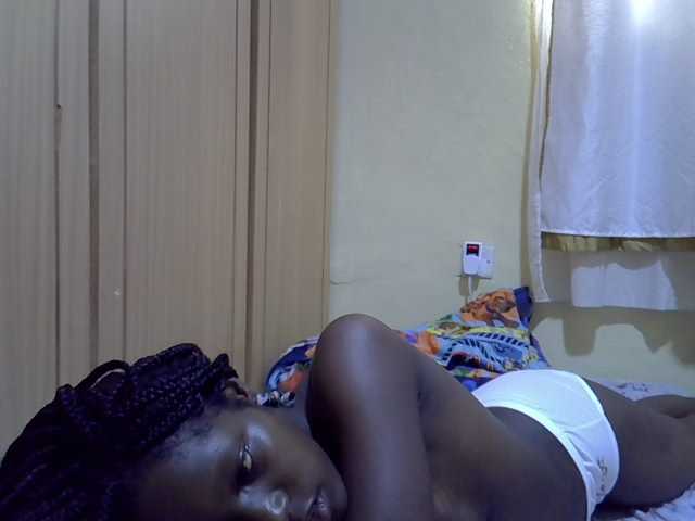 lovely-maya1 live cam on BongaCams