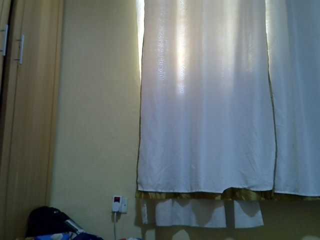 lovely-maya1 live cam on BongaCams