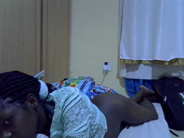 lovely-maya1 live cam on BongaCams