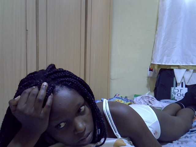 lovely-maya1 live cam on BongaCams