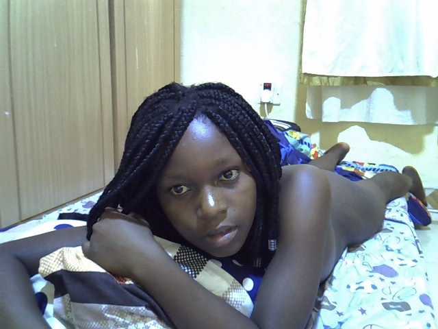 lovely-maya1 live cam on BongaCams