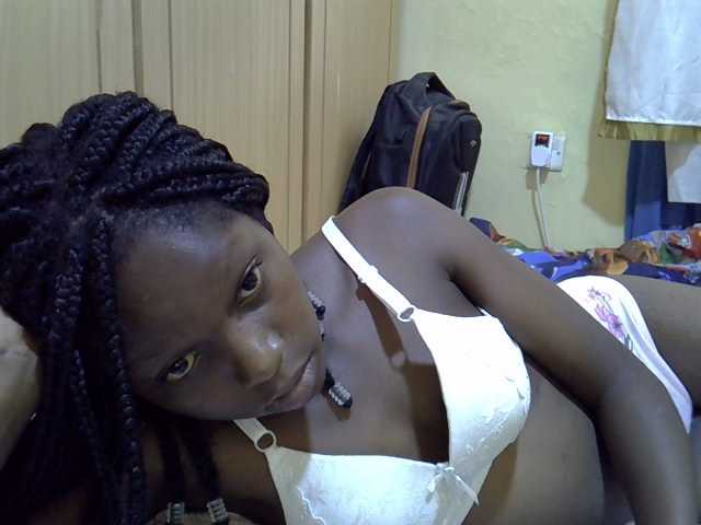 lovely-maya1 live cam on BongaCams