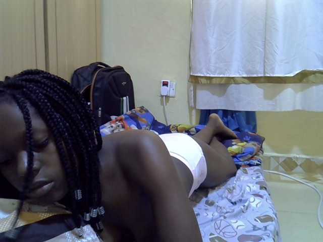 lovely-maya1 live cam on BongaCams