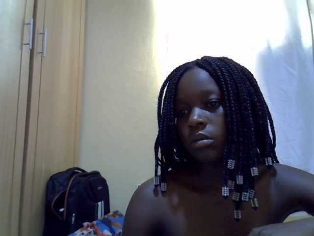 lovely-maya1 live cam on BongaCams
