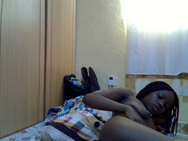 lovely-maya1 live cam on BongaCams