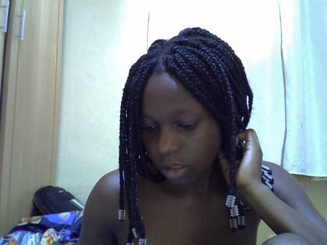 lovely-maya1 live cam on BongaCams