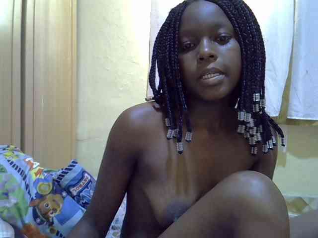 lovely-maya1