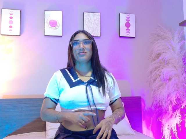 ScarletThompson live cam on BongaCams