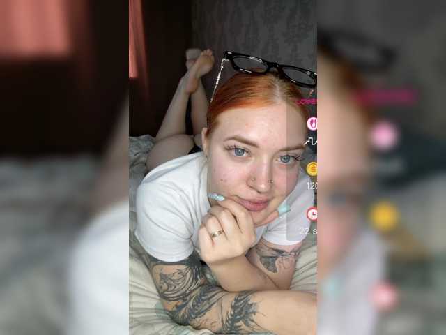 rizzy live cam on BongaCams
