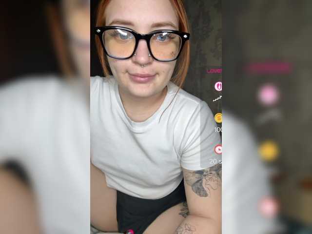 rizzy live cam on BongaCams