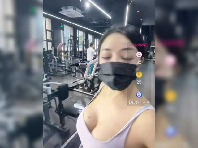 rourou5188 live cam on BongaCams