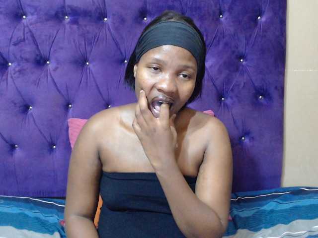 LOLLYEROTICBEE