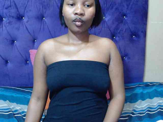 LOLLYEROTICBEE