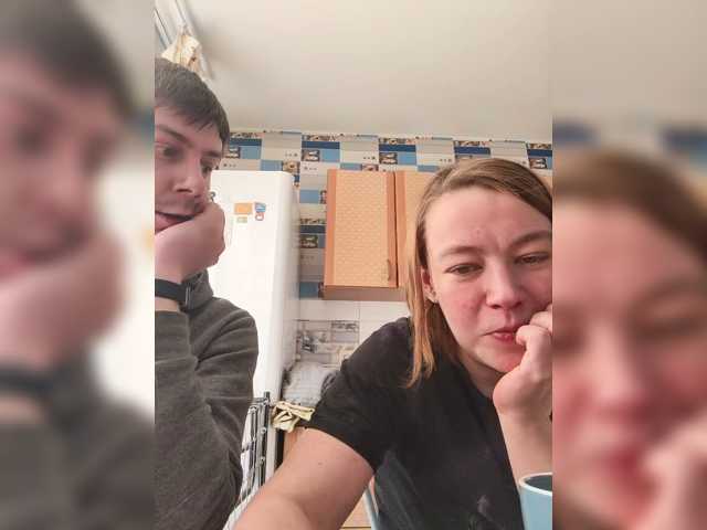 Foxonlain live cam on BongaCams