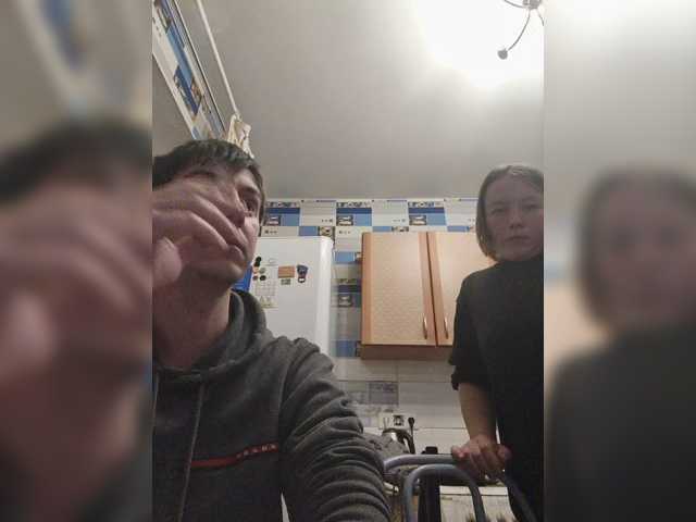 Foxonlain live cam on BongaCams