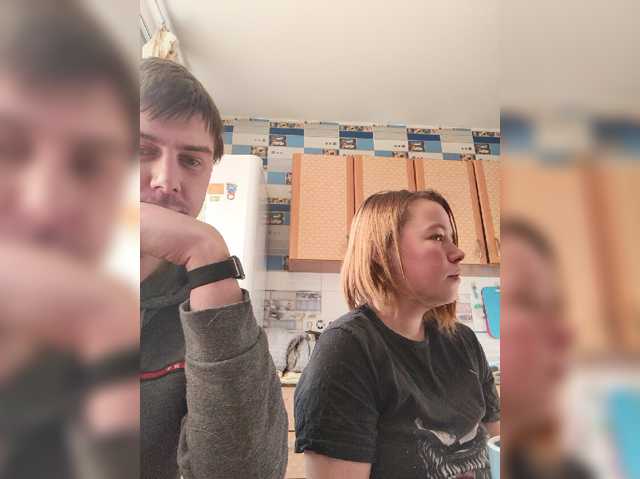 Foxonlain live cam on BongaCams