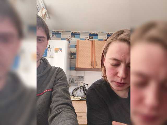 Foxonlain live cam on BongaCams
