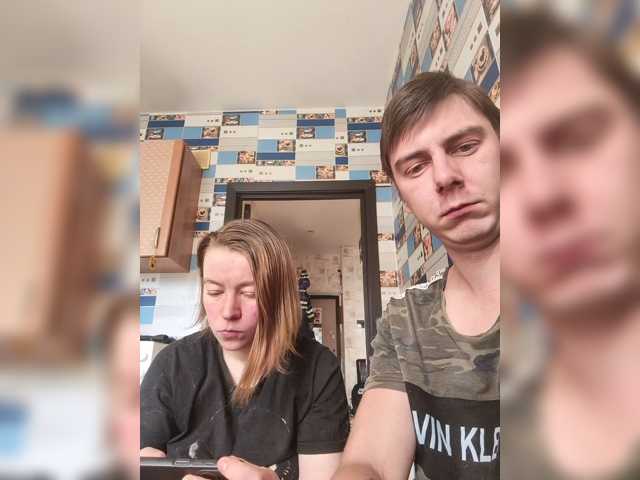 Foxonlain live cam on BongaCams