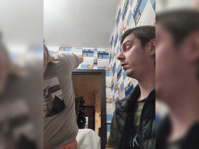 Foxonlain live cam on BongaCams