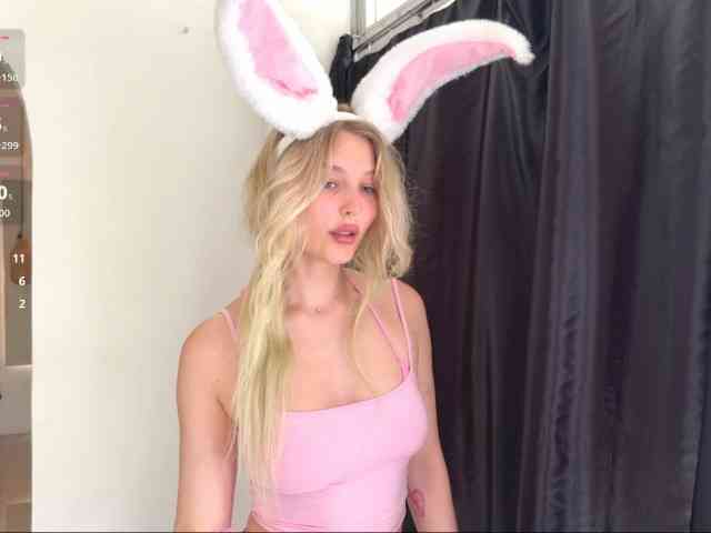 Sweet_Smoothies webcam