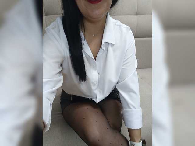 Darina88 live cam on BongaCams