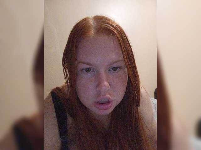 fox-cub live cam on BongaCams