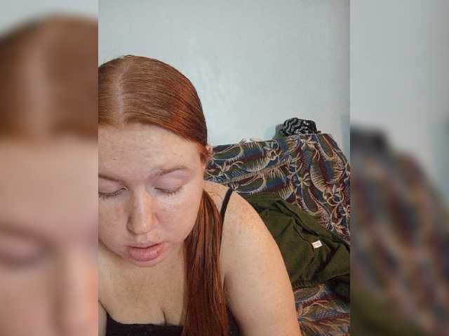 fox-cub live cam on BongaCams