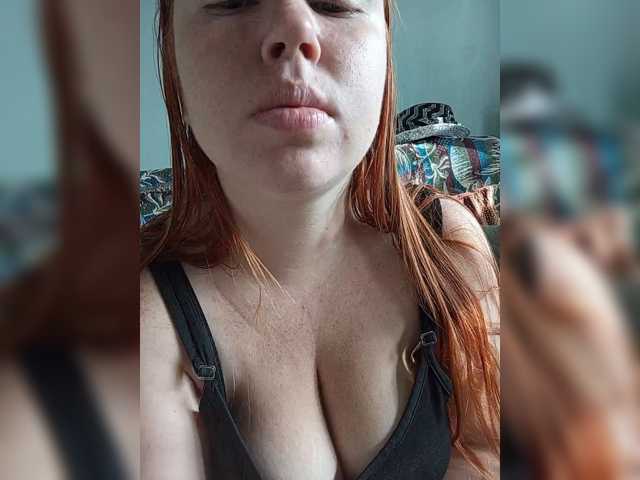 fox-cub live cam on BongaCams