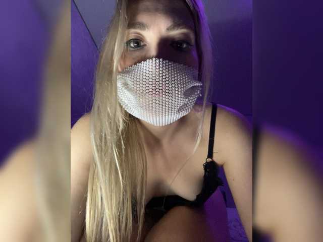 Likamay live cam on BongaCams