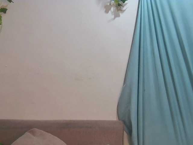 Midnightqueen01 live cam on BongaCams