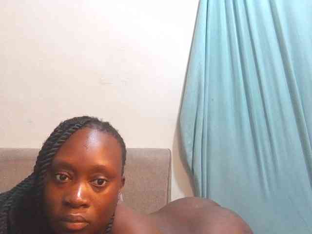 Model: Midnightqueen01