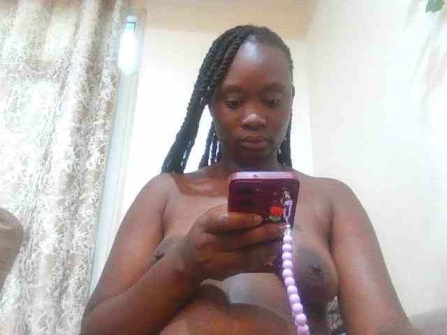 Model: Midnightqueen01