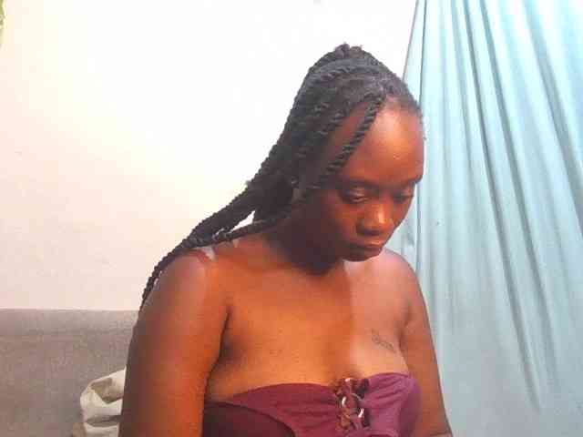 Midnightqueen01 webcam