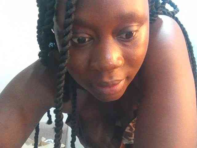 Midnightqueen01 Live Webcam on BongaCams