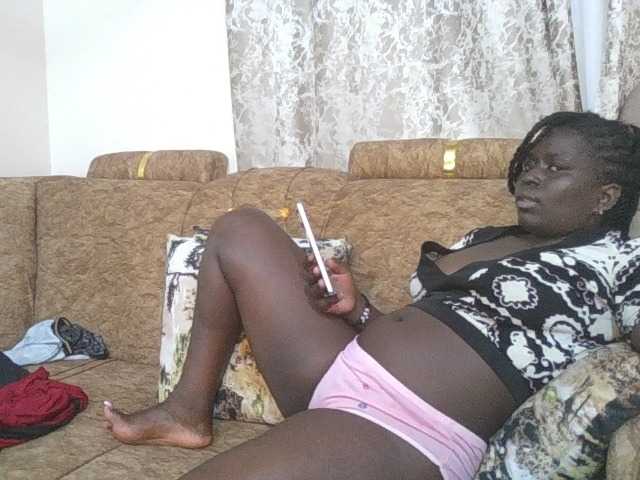 blaqhotass live cam on BongaCams