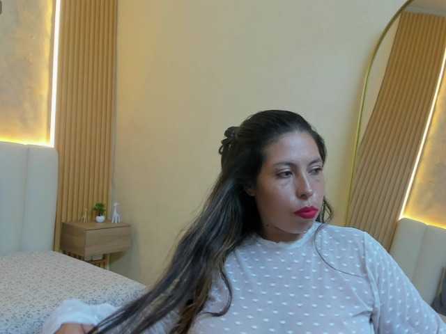 nikigoddes1